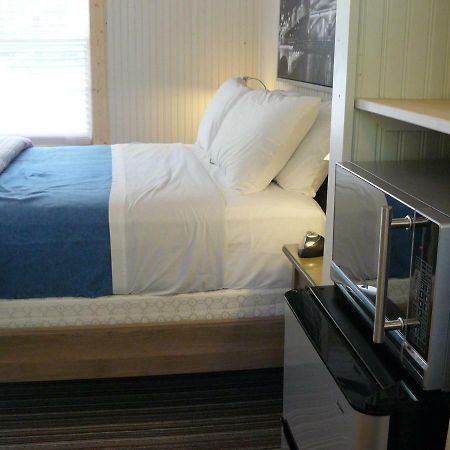 The Saugatuck Retro Resort 외부 사진
