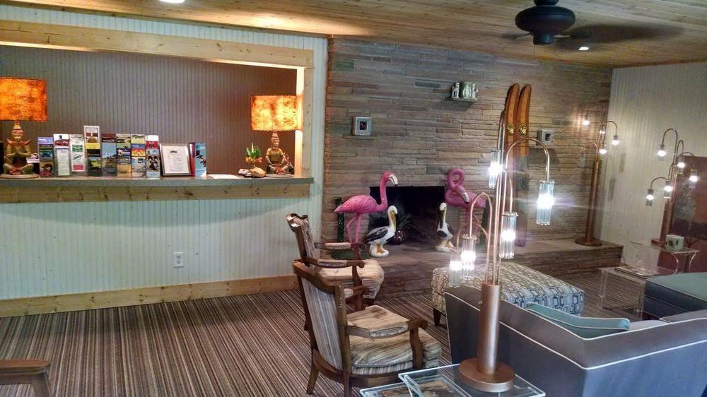 The Saugatuck Retro Resort 외부 사진