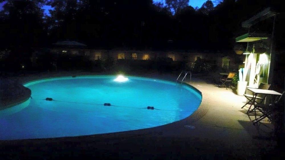 The Saugatuck Retro Resort 외부 사진