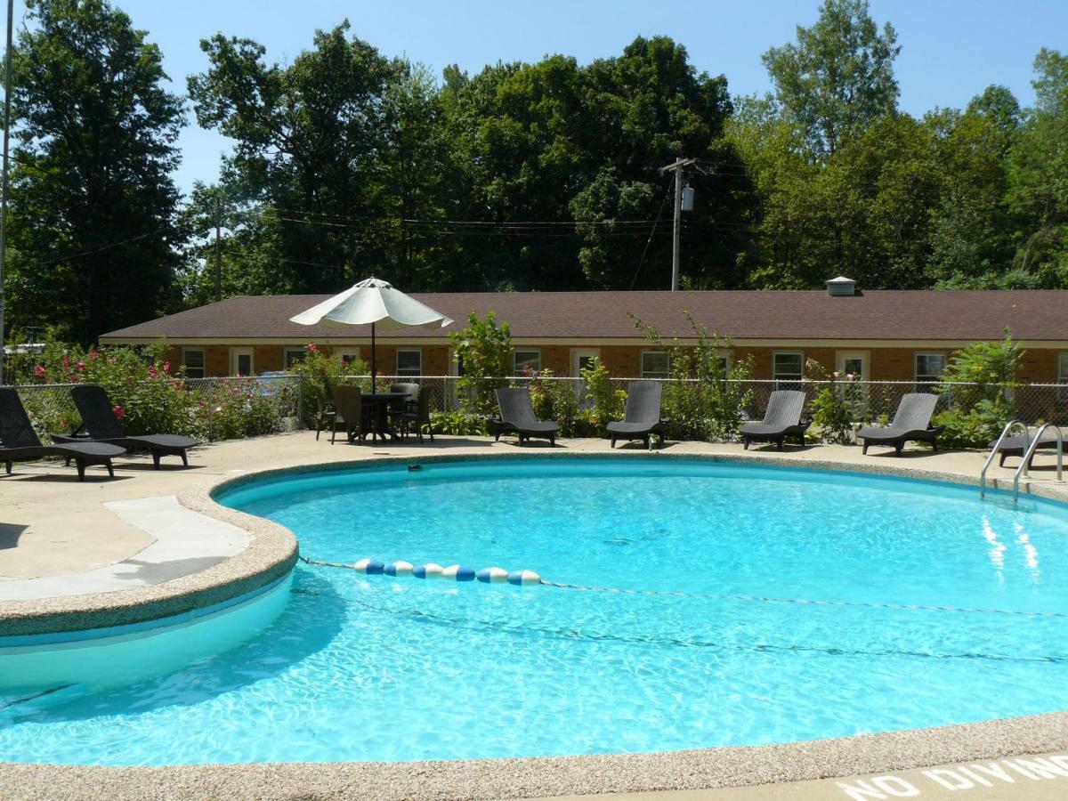 The Saugatuck Retro Resort 외부 사진